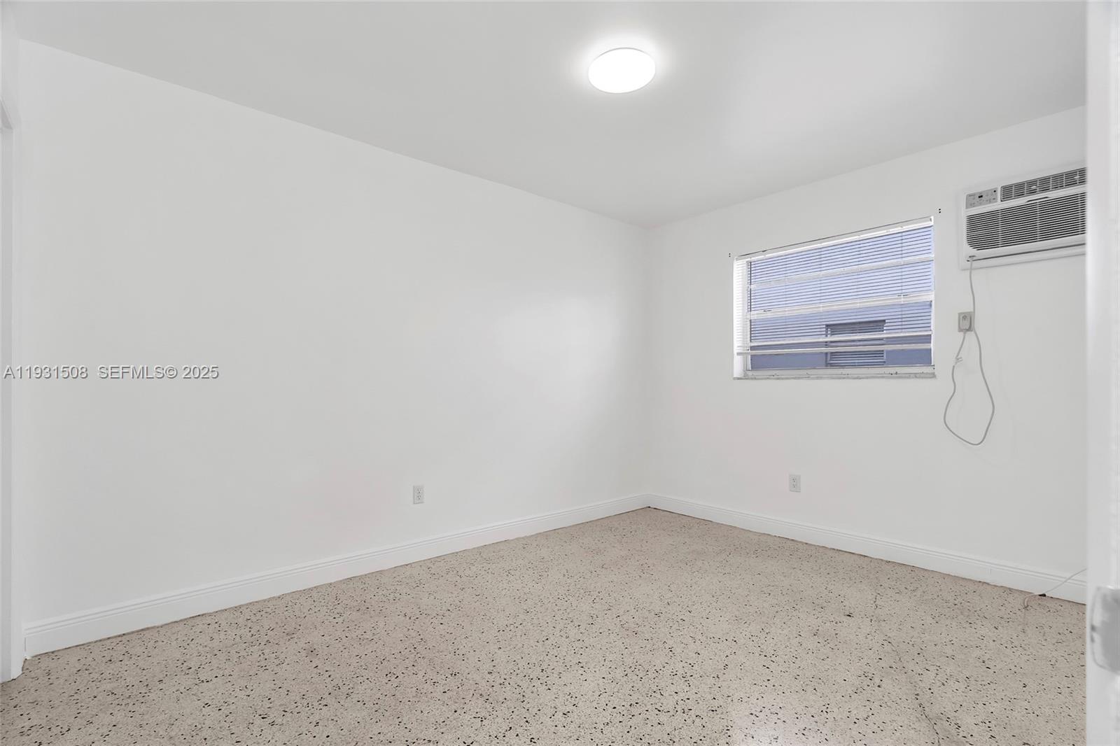 CITY OF MIAMI SOUTH - Residential Lease