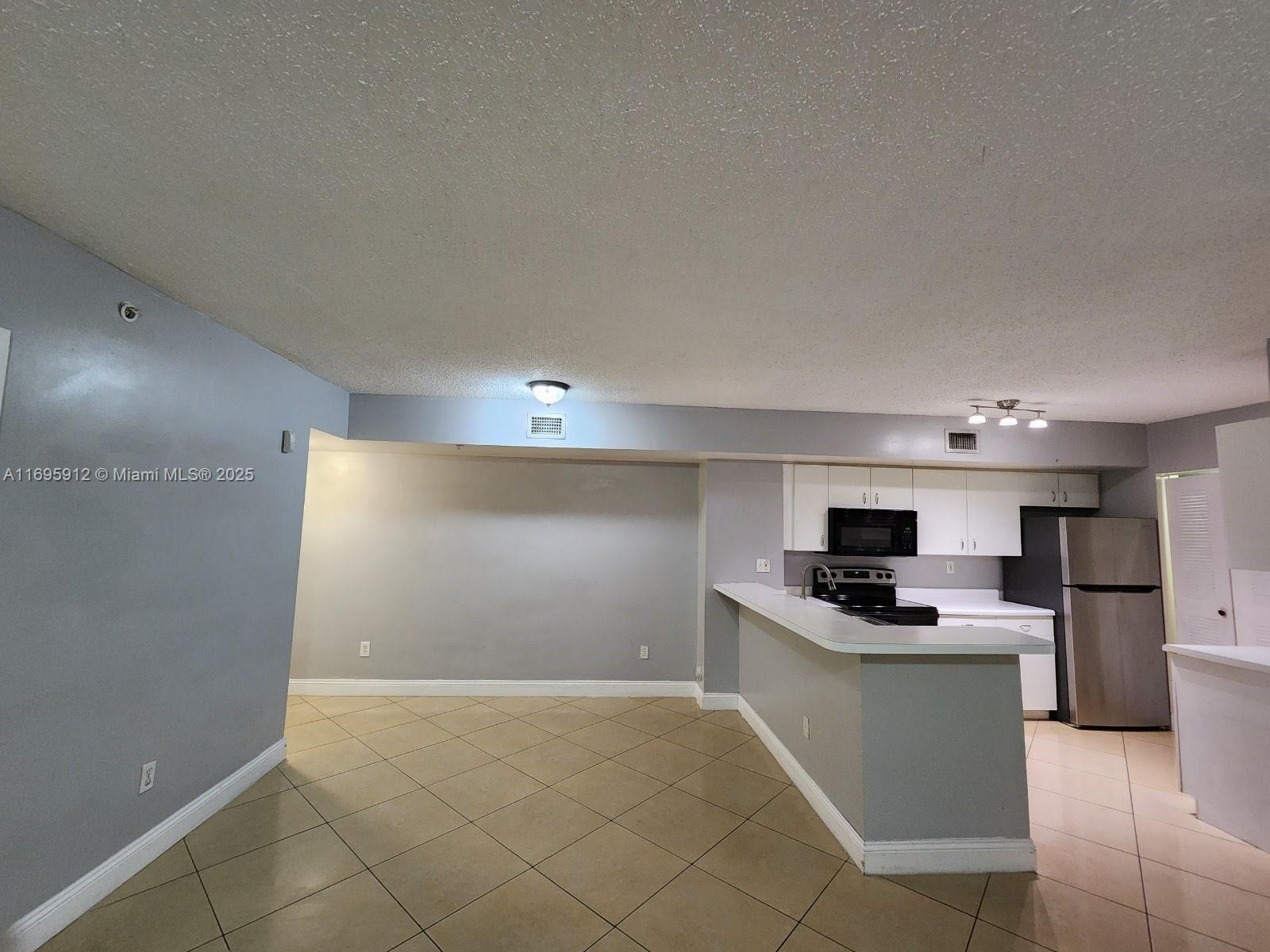 Rental Property at 2600 S University Dr 129, Davie, Broward County, Florida - Bedrooms: 3 
Bathrooms: 2  - $2,595 MO.