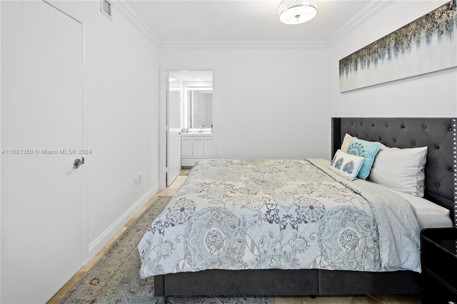 BEACH CLUB TWO CONDO - Residential