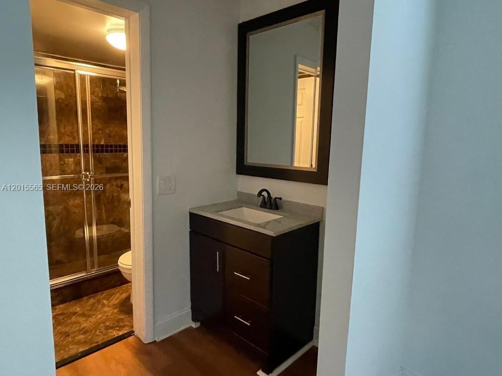 EMBARCADERO CONDO - Residential Lease