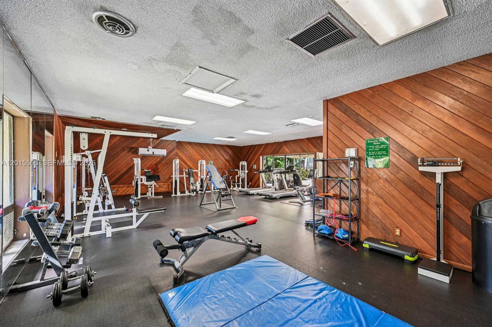 EMBARCADERO CONDO - Residential Lease