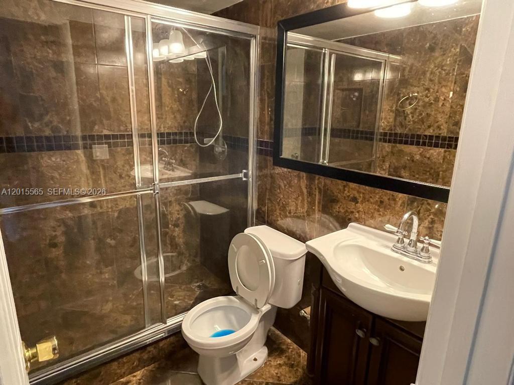 EMBARCADERO CONDO - Residential Lease