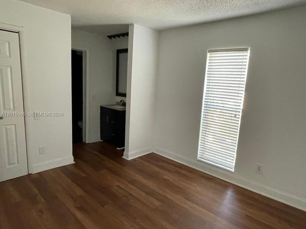 EMBARCADERO CONDO - Residential Lease