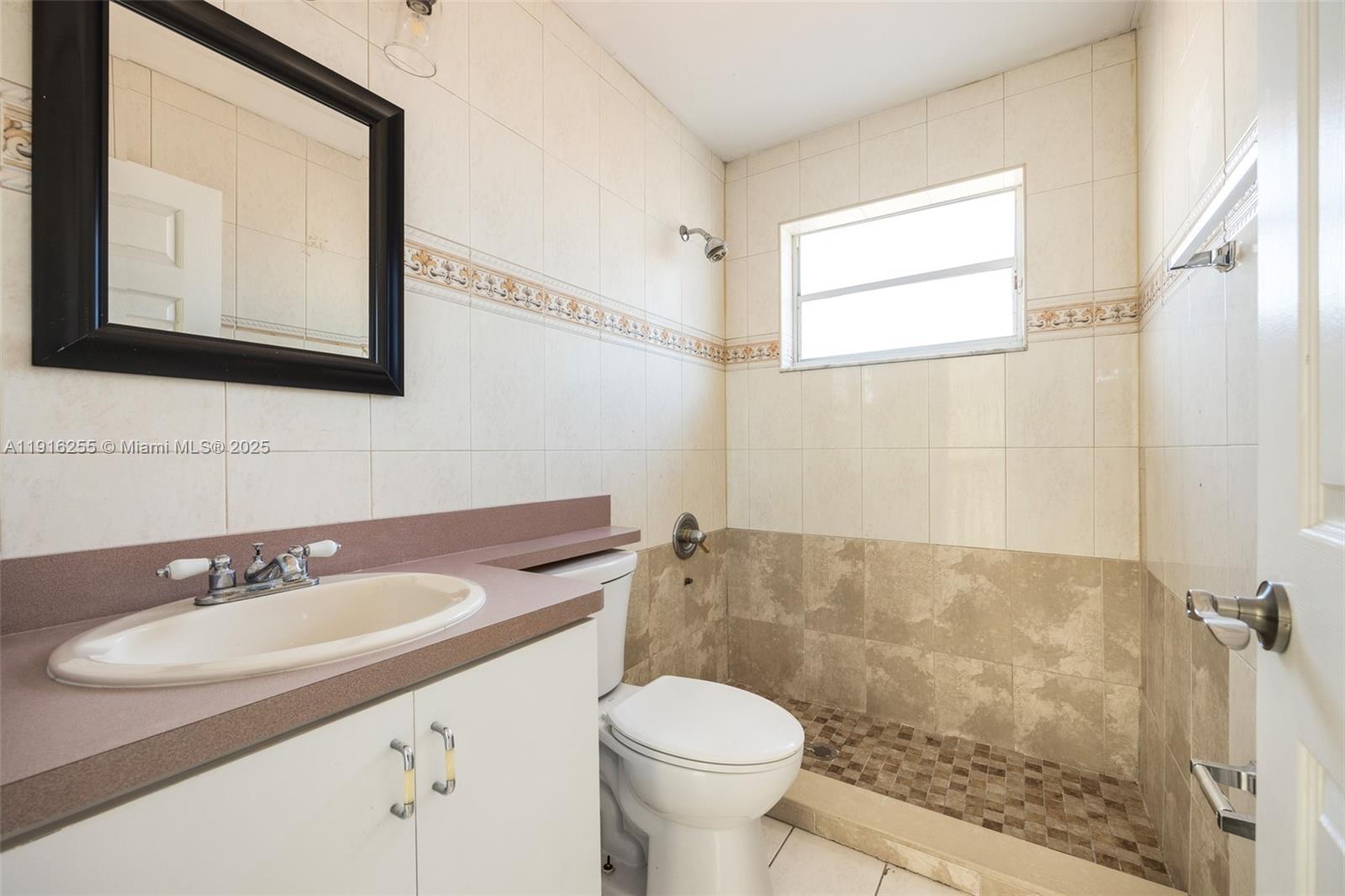 LAKES BY THE BAY SEC 8 - Residential