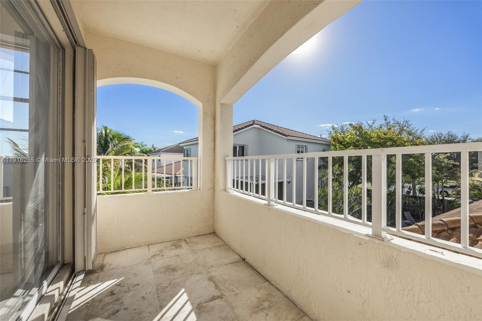 LAKES BY THE BAY SEC 8 - Residential