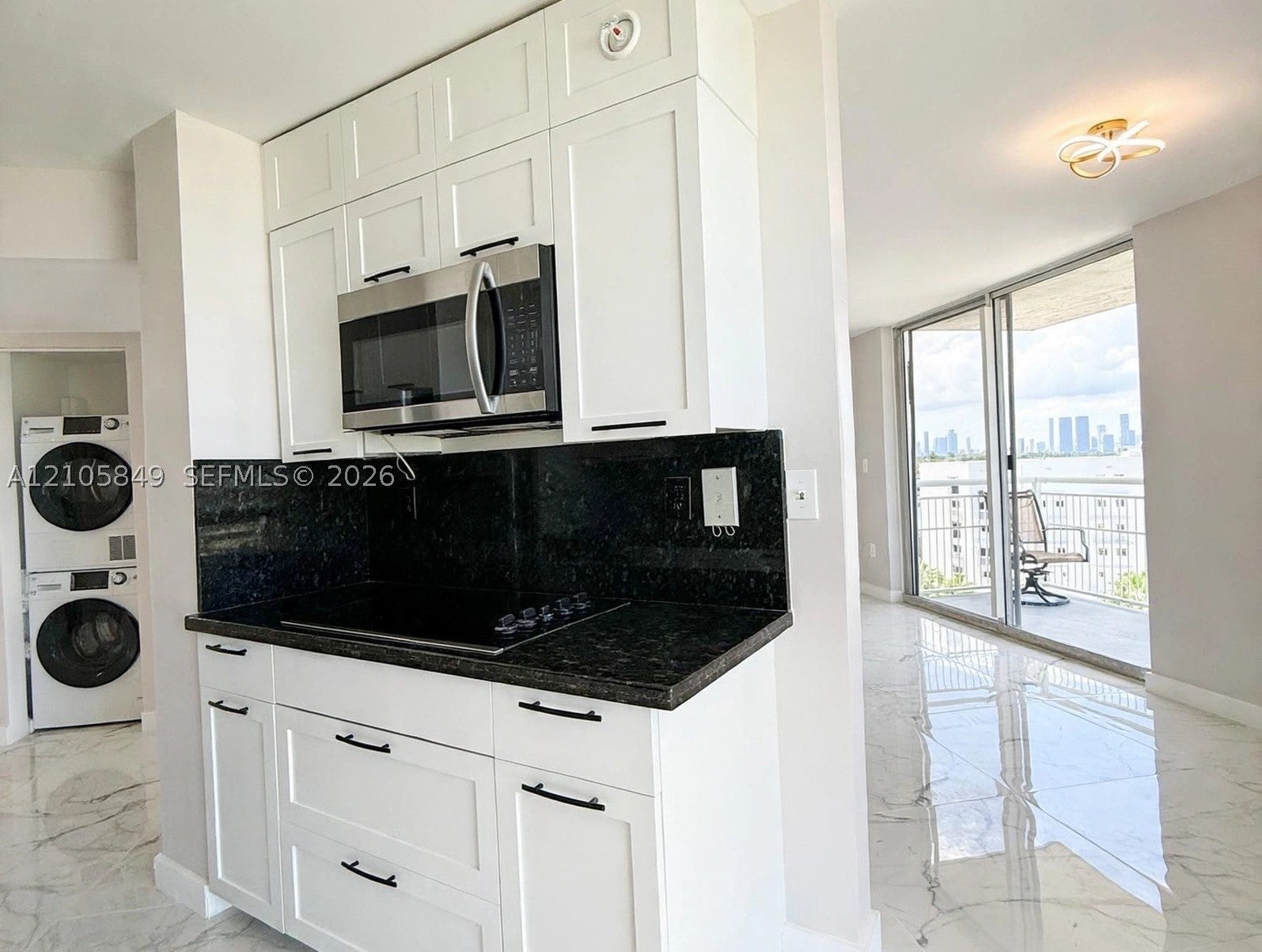 1688 West Ave 903