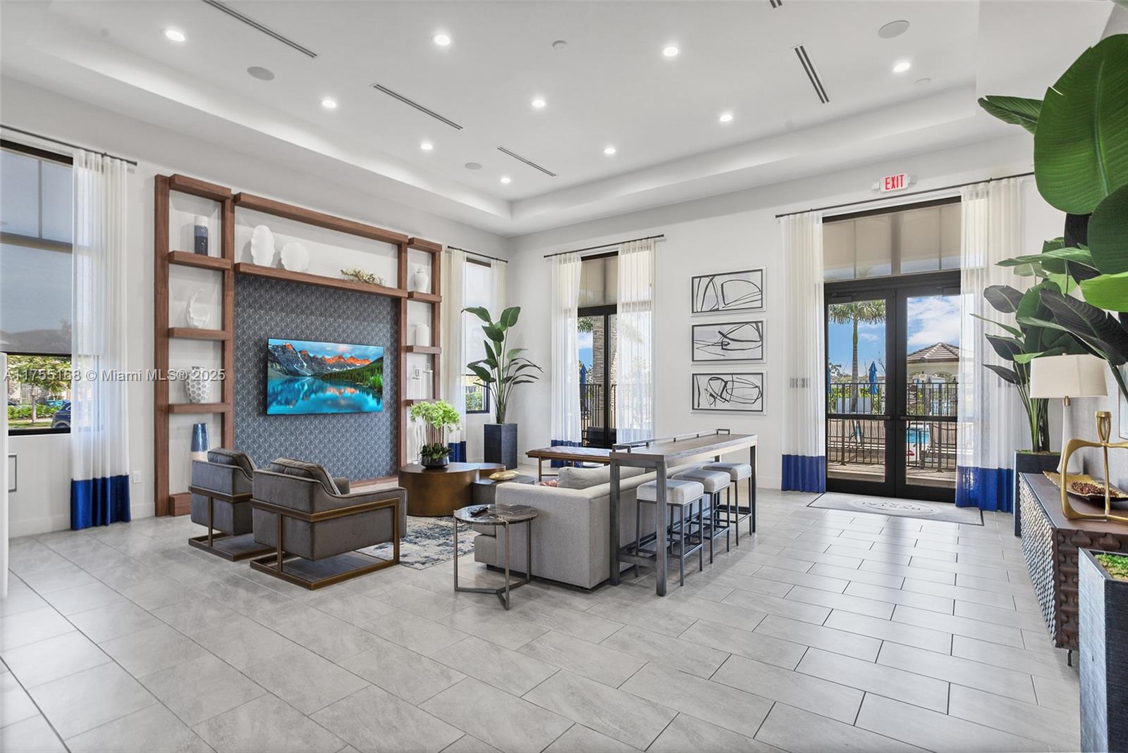 ENCLAVE SOUTH PHASE 2 - Residential