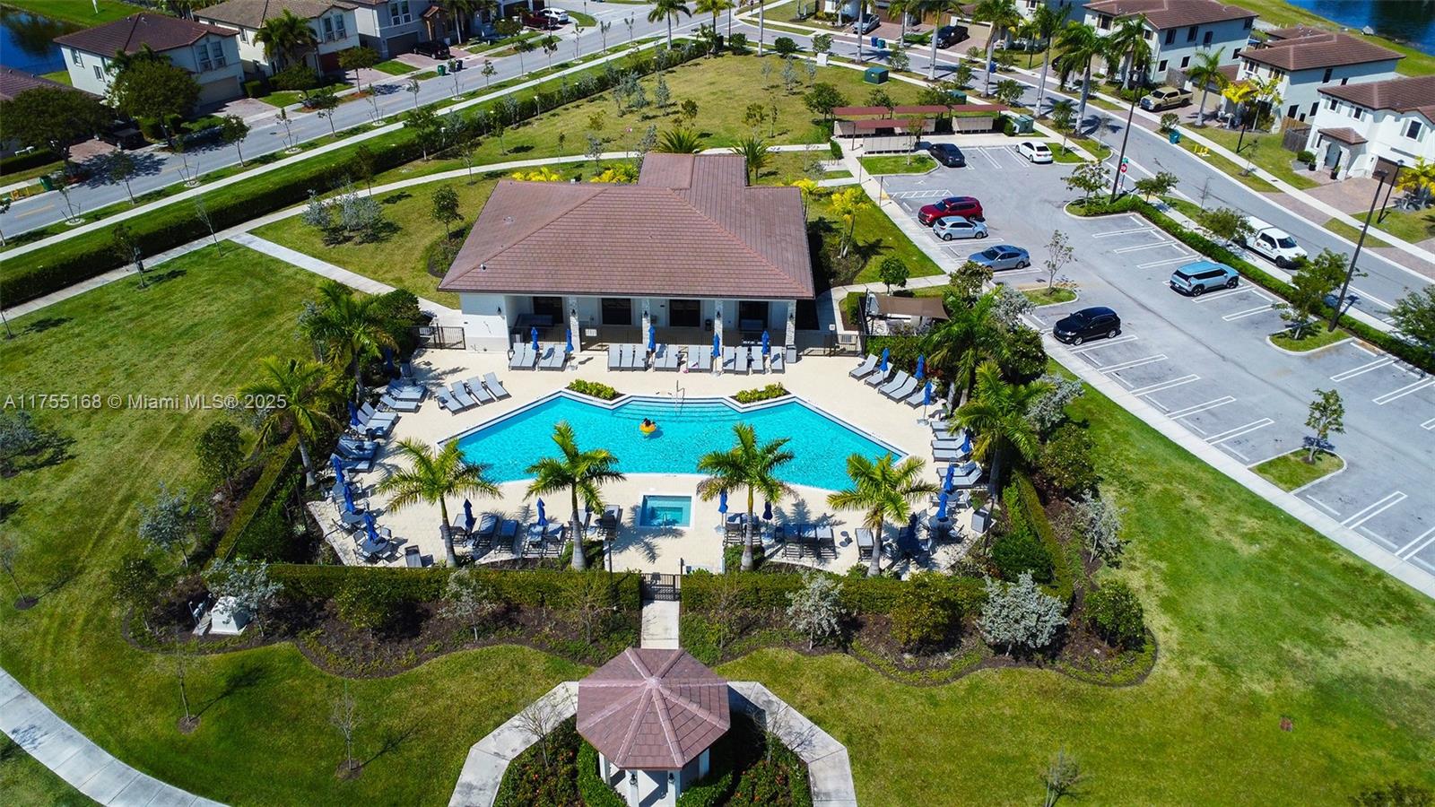 ENCLAVE SOUTH PHASE 2 - Residential