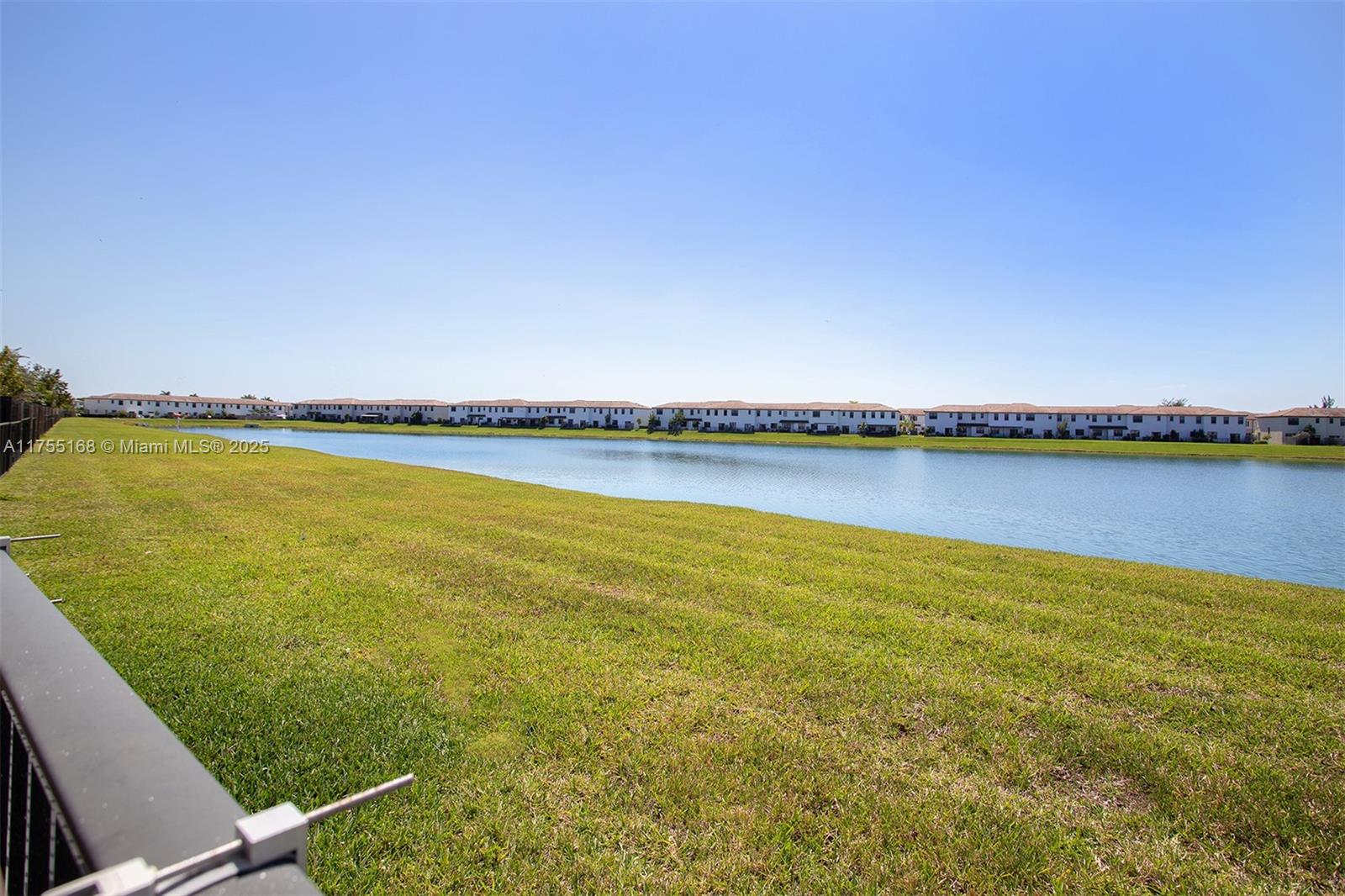 ENCLAVE SOUTH PHASE 2 - Residential