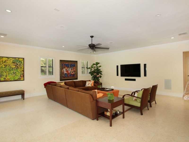 PINECREST VILLAS 2 ADDN - Residential