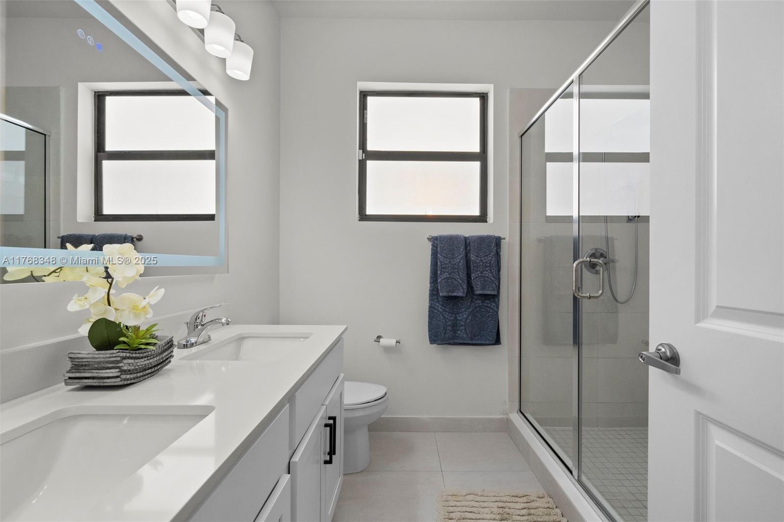 SOUTH MIAMI LAKES - Residential