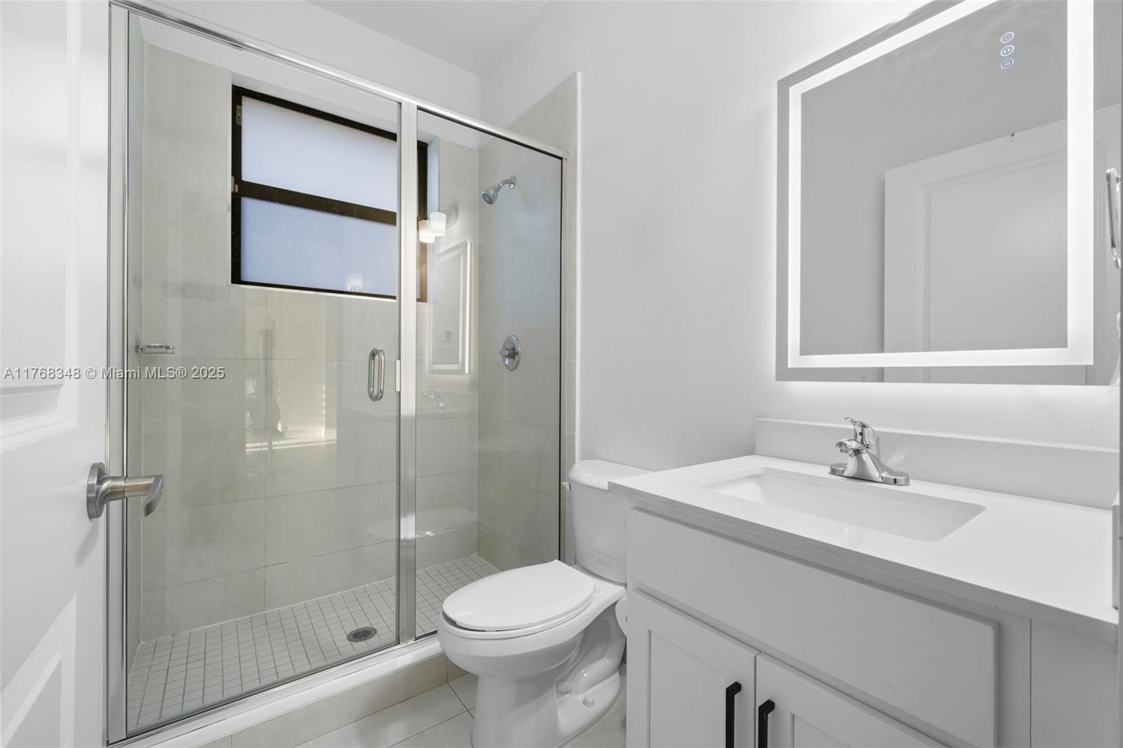 SOUTH MIAMI LAKES - Residential