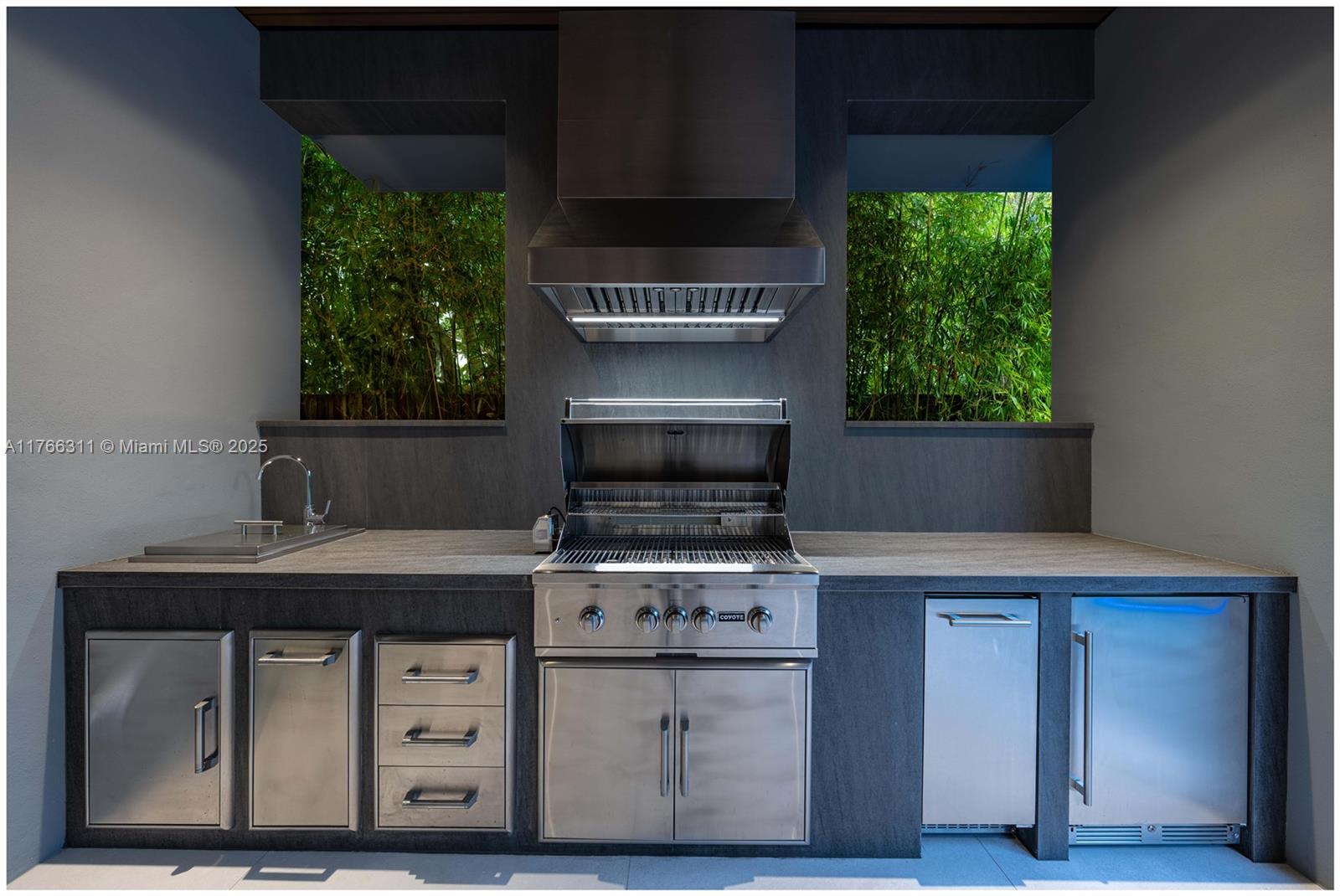 BRICKELL FLAGLER - Residential