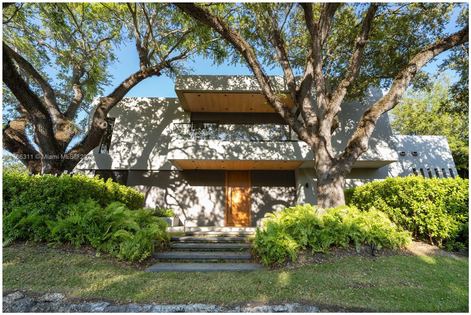 BRICKELL FLAGLER - Residential