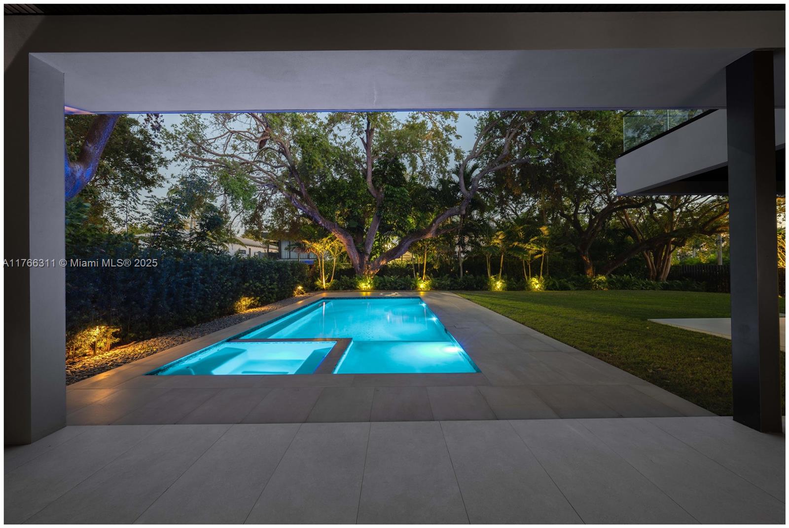 BRICKELL FLAGLER - Residential