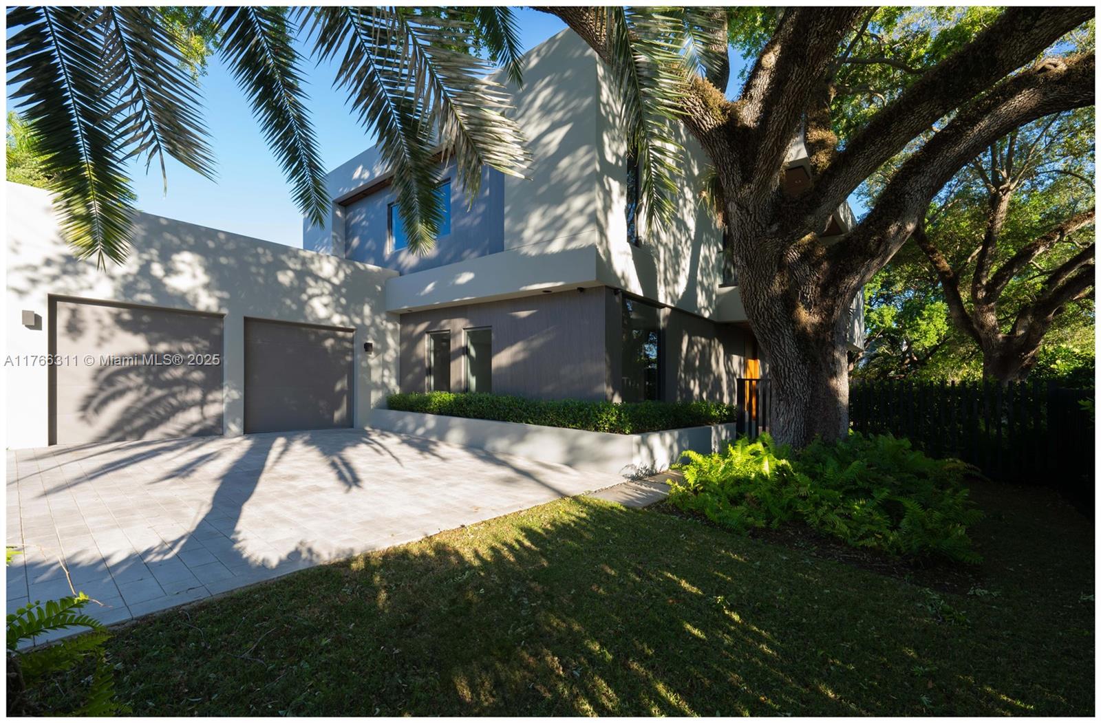 BRICKELL FLAGLER - Residential