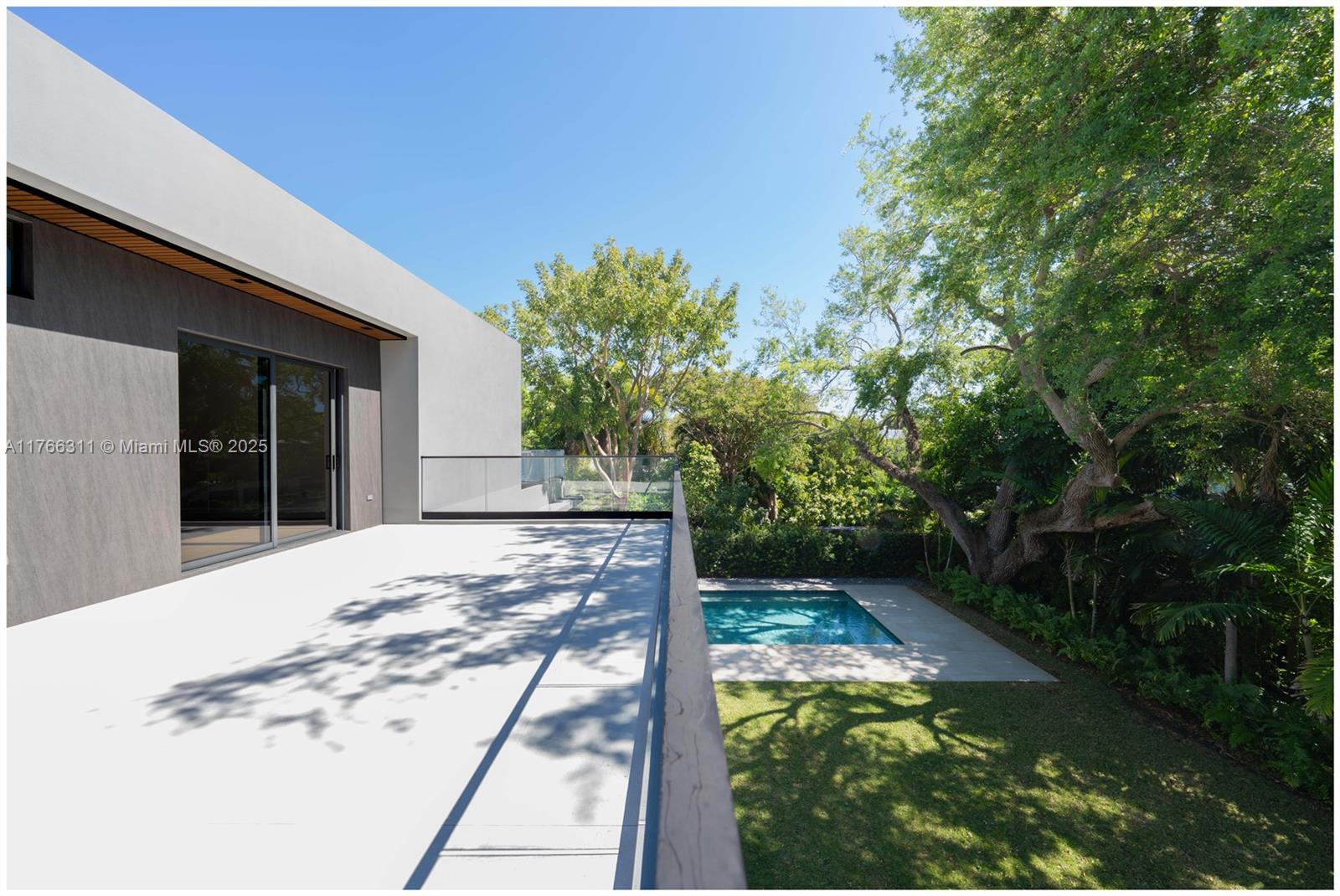 BRICKELL FLAGLER - Residential