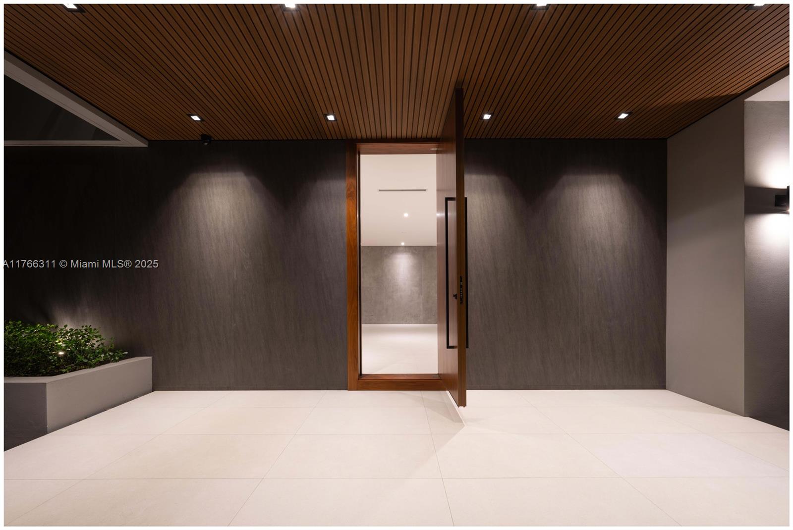 BRICKELL FLAGLER - Residential