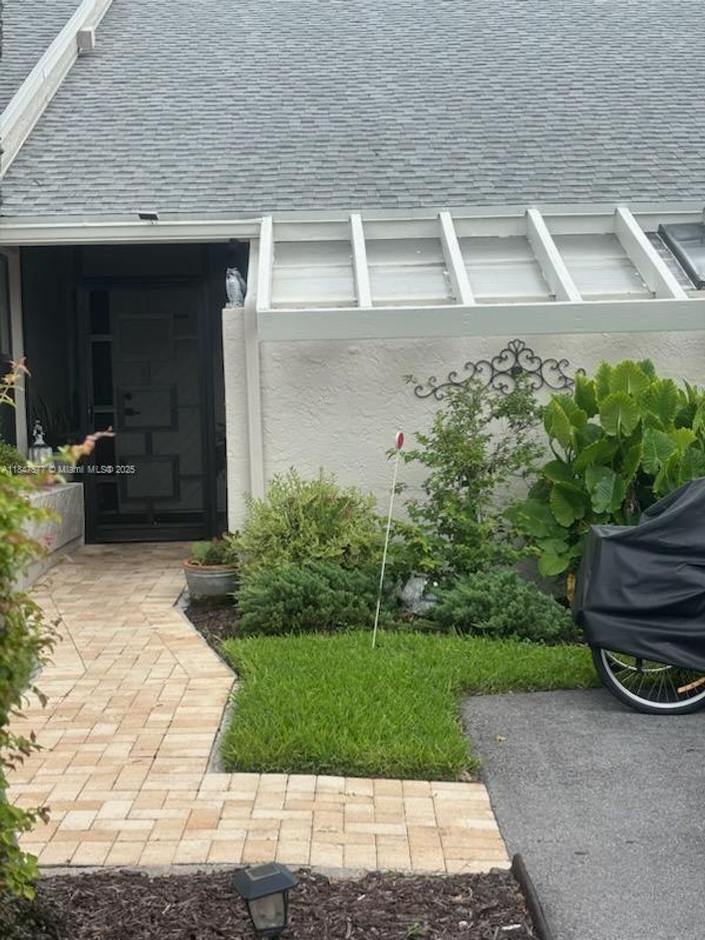 Photo of 10872 Lake Front Pl, Boca Raton, FL 33498 (MLS # A11847577)