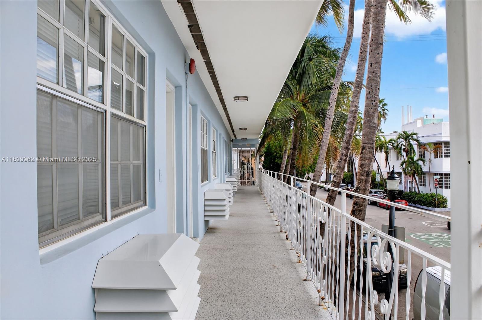 EIGHT PALMS CONDO - Residential
