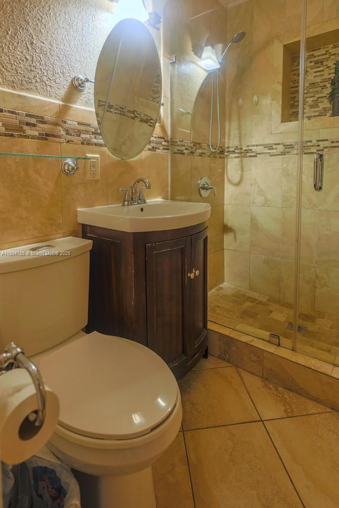 BRADLEY HEIGHTS - Residential