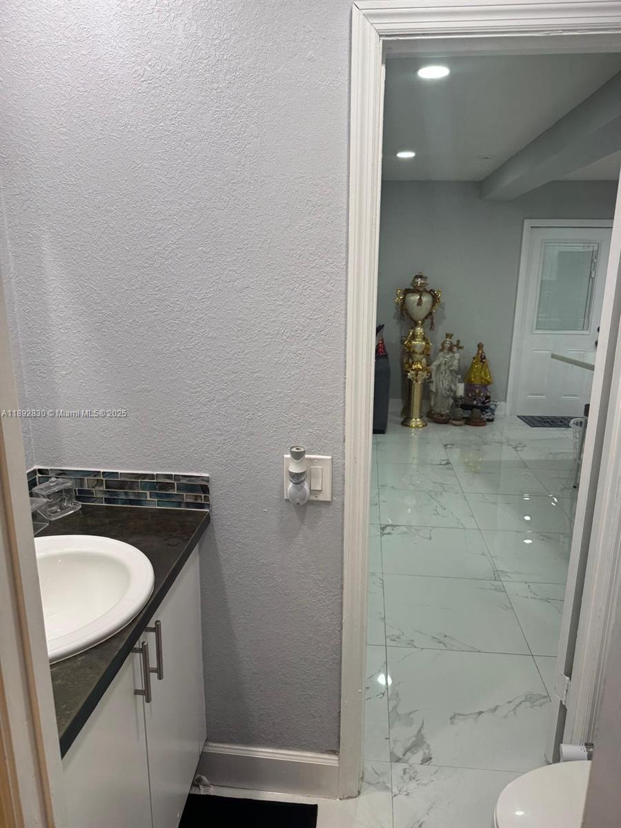 HEATHGATE - Residential Lease