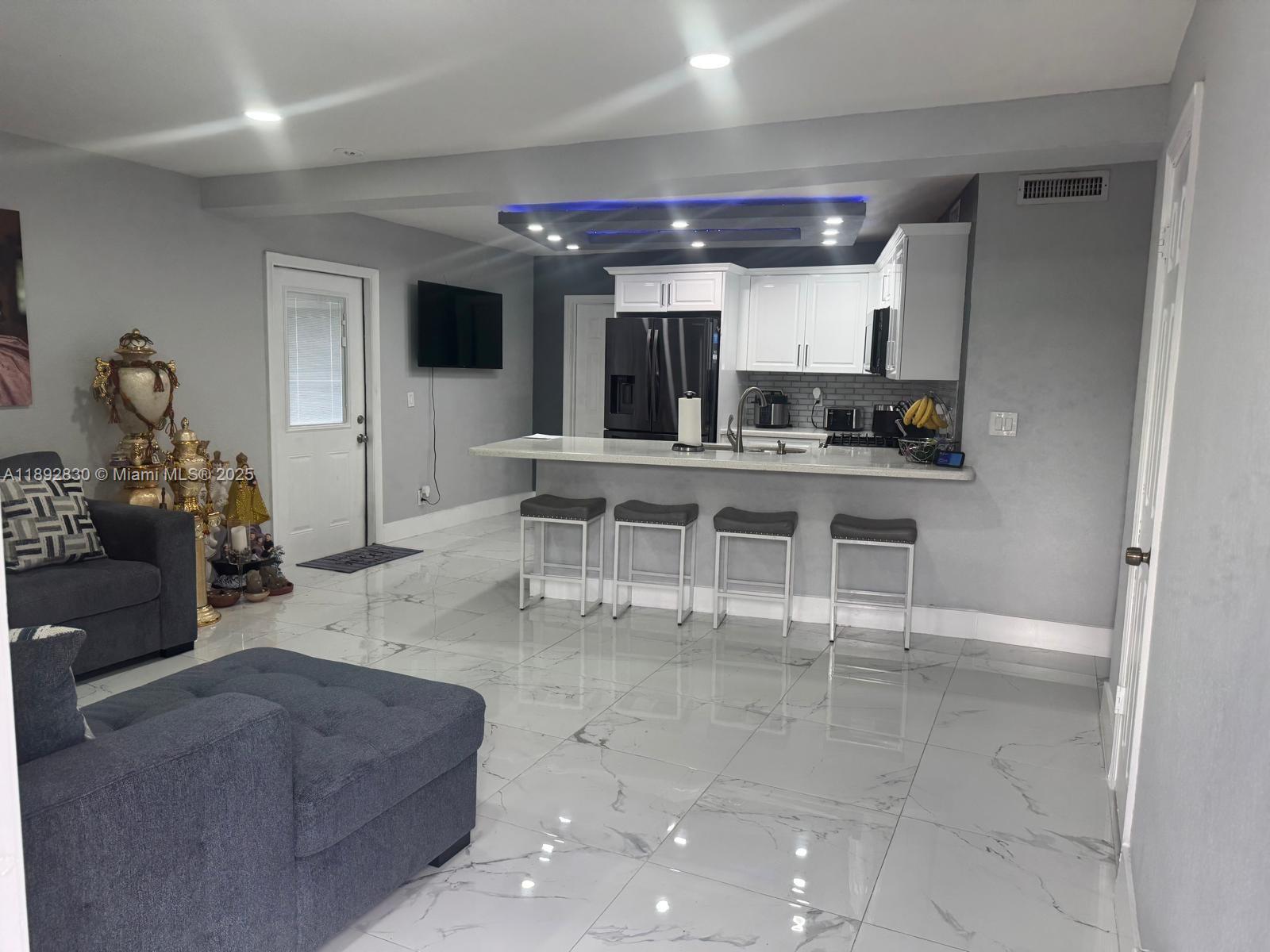 HEATHGATE - Residential Lease