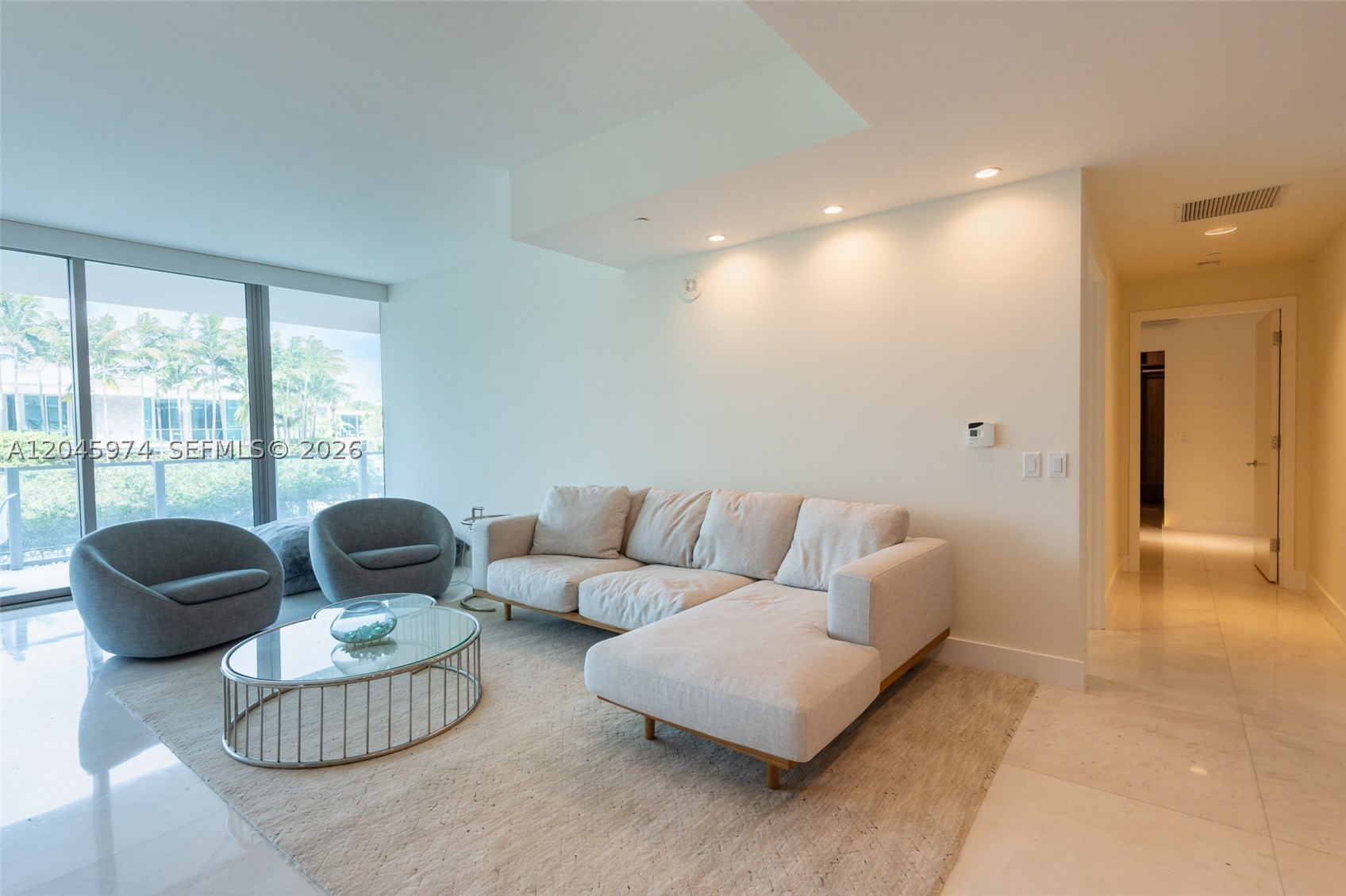 360 Ocean Dr 205S