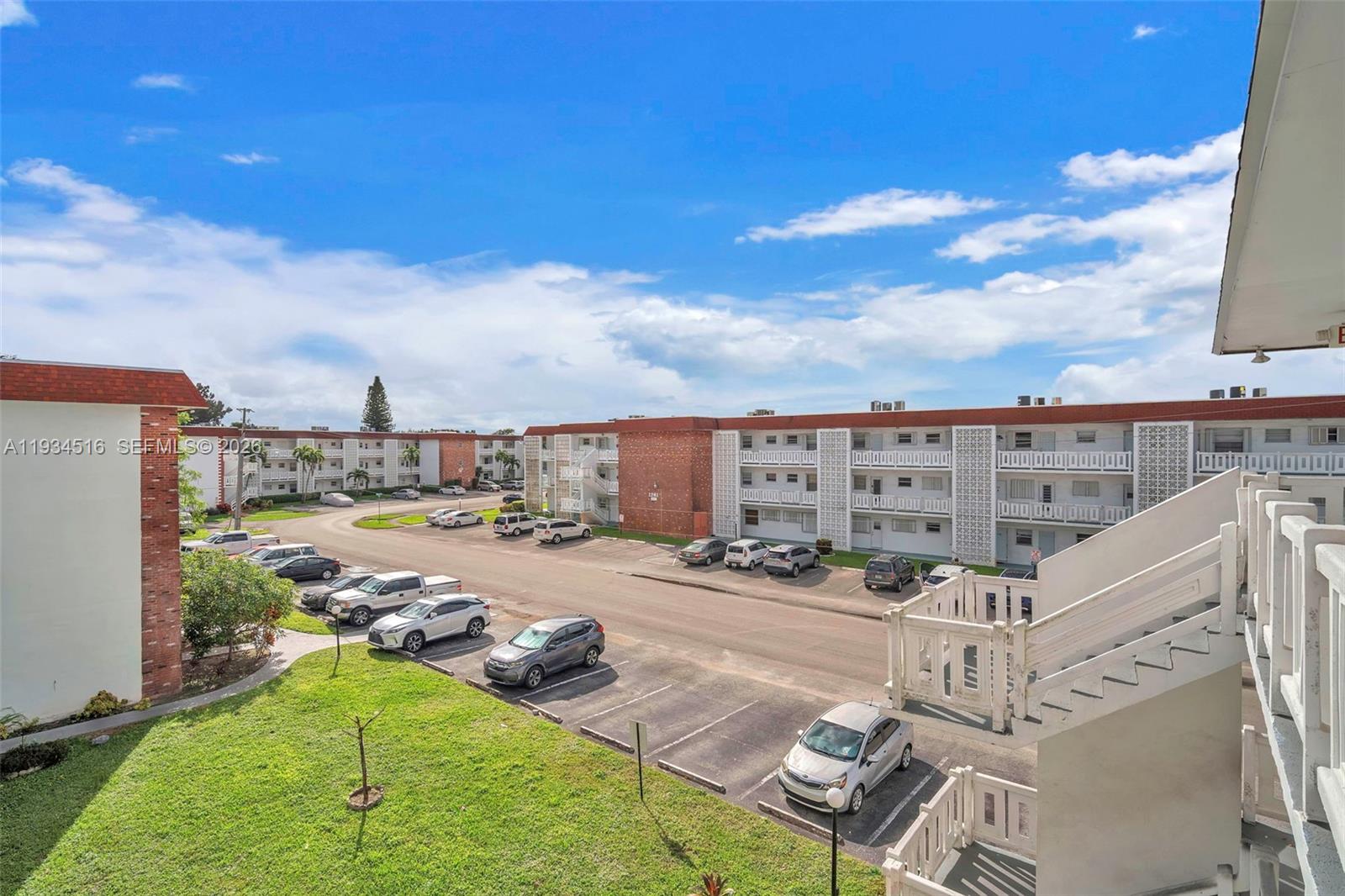 PARK SOUTH TEN INC CONDO - Residential