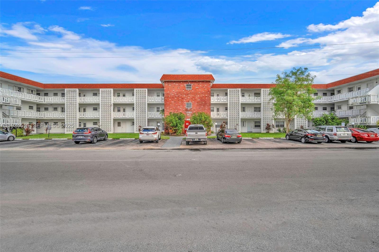 PARK SOUTH TEN INC CONDO - Residential