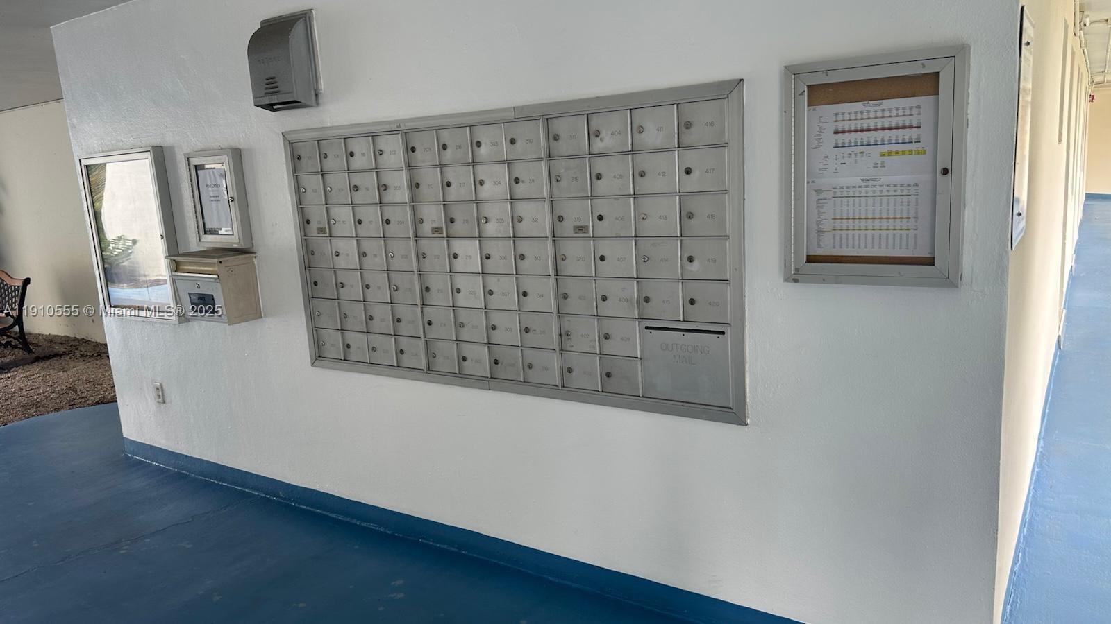 ROLLING GREEN CONDO A - Residential Lease