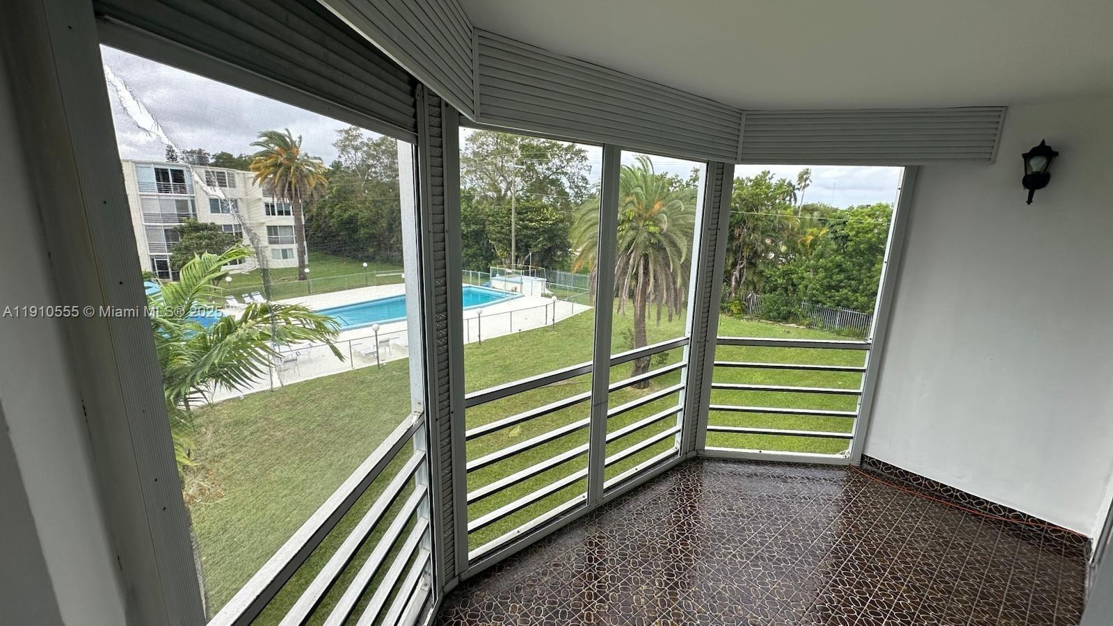 ROLLING GREEN CONDO A - Residential Lease