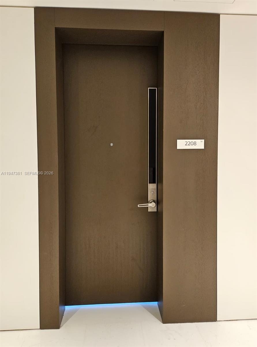 300 Biscayne Blvd Way 2208