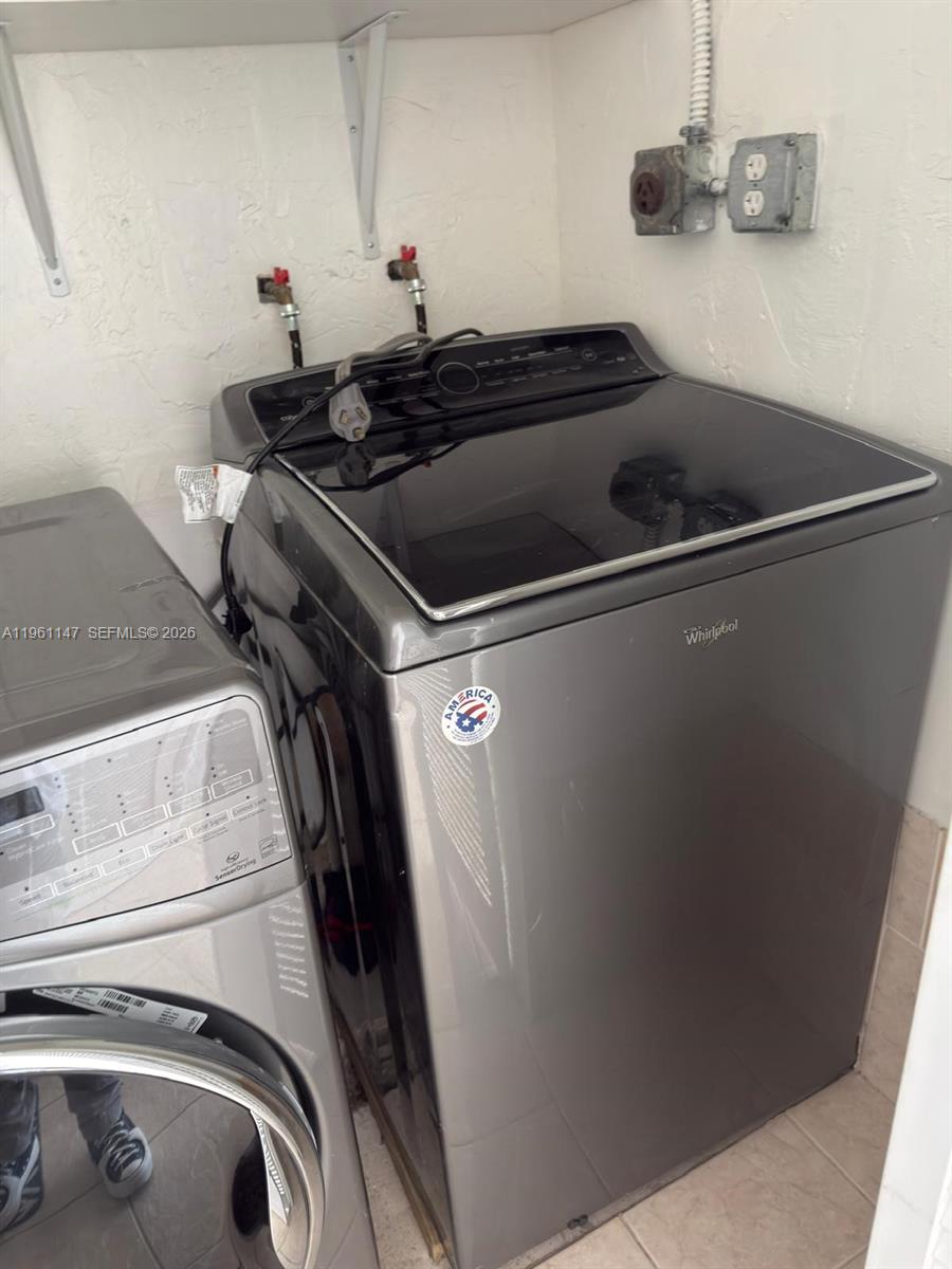 Waterfront Villas Skylake - Residential