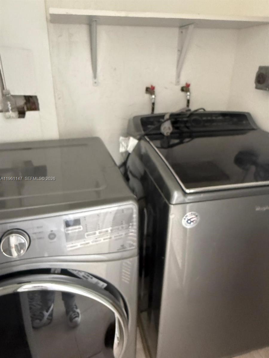 Waterfront Villas Skylake - Residential