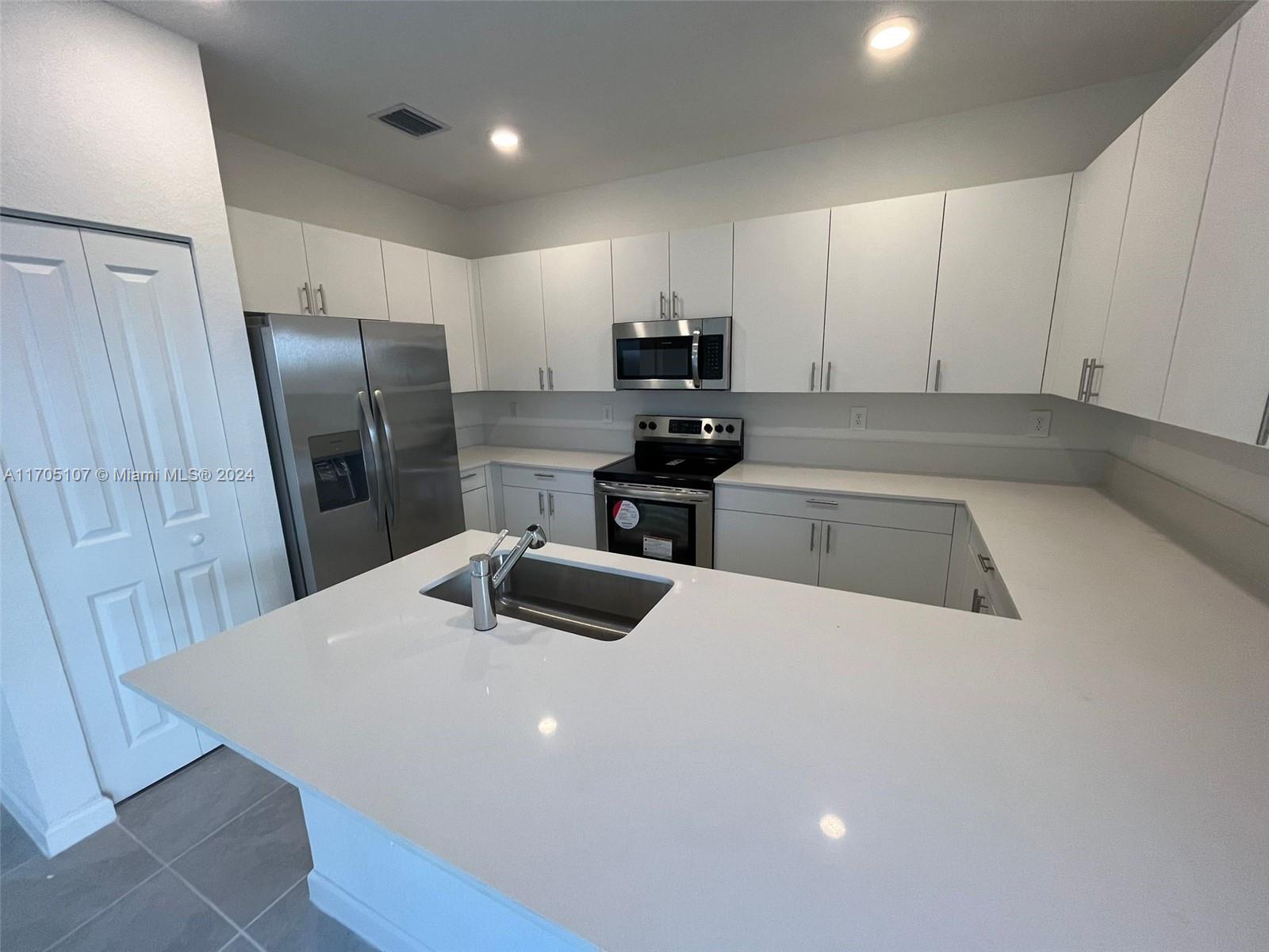Pine Vista - Residential Lease