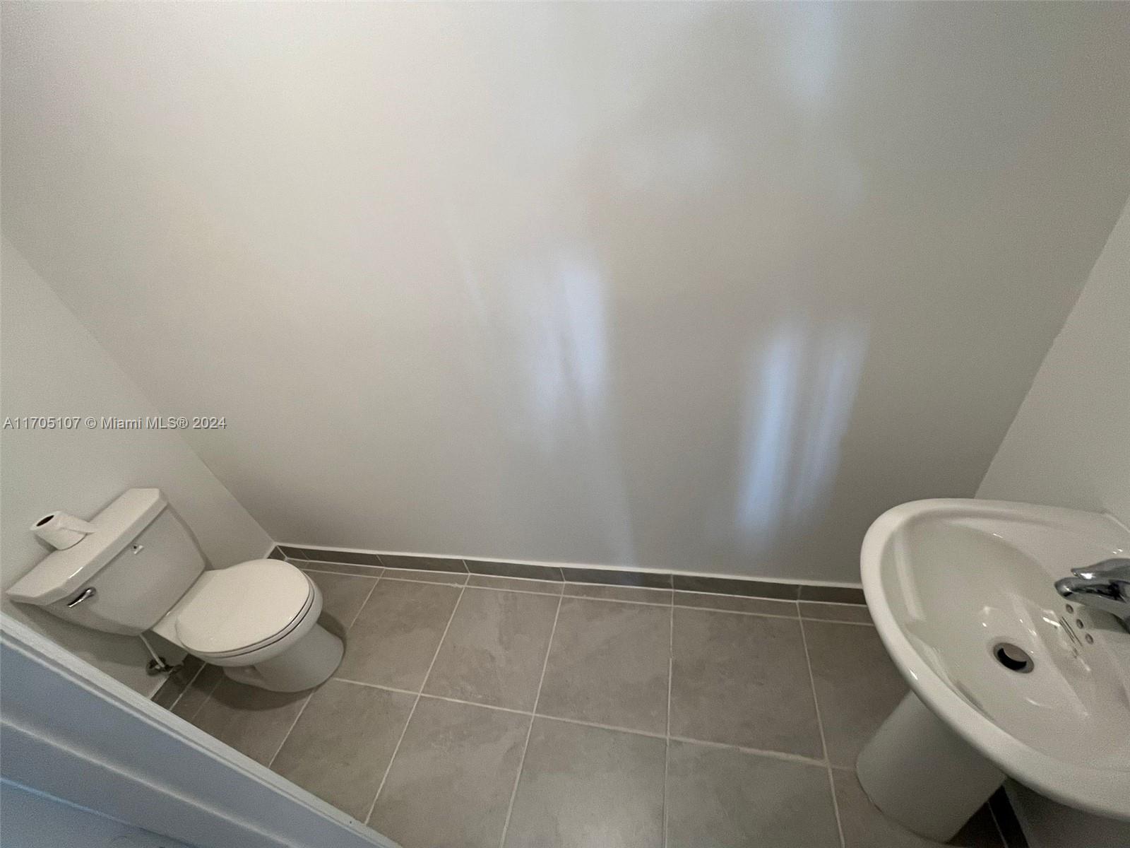 Pine Vista - Residential Lease