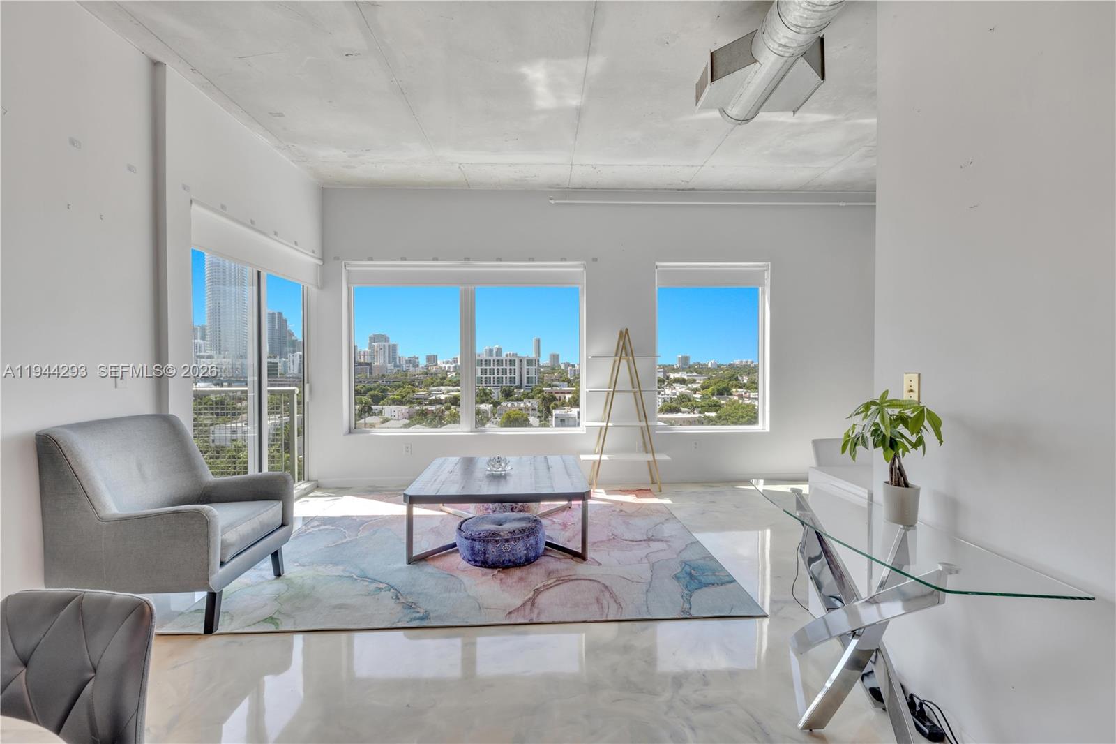 NEO CONDO - Residential