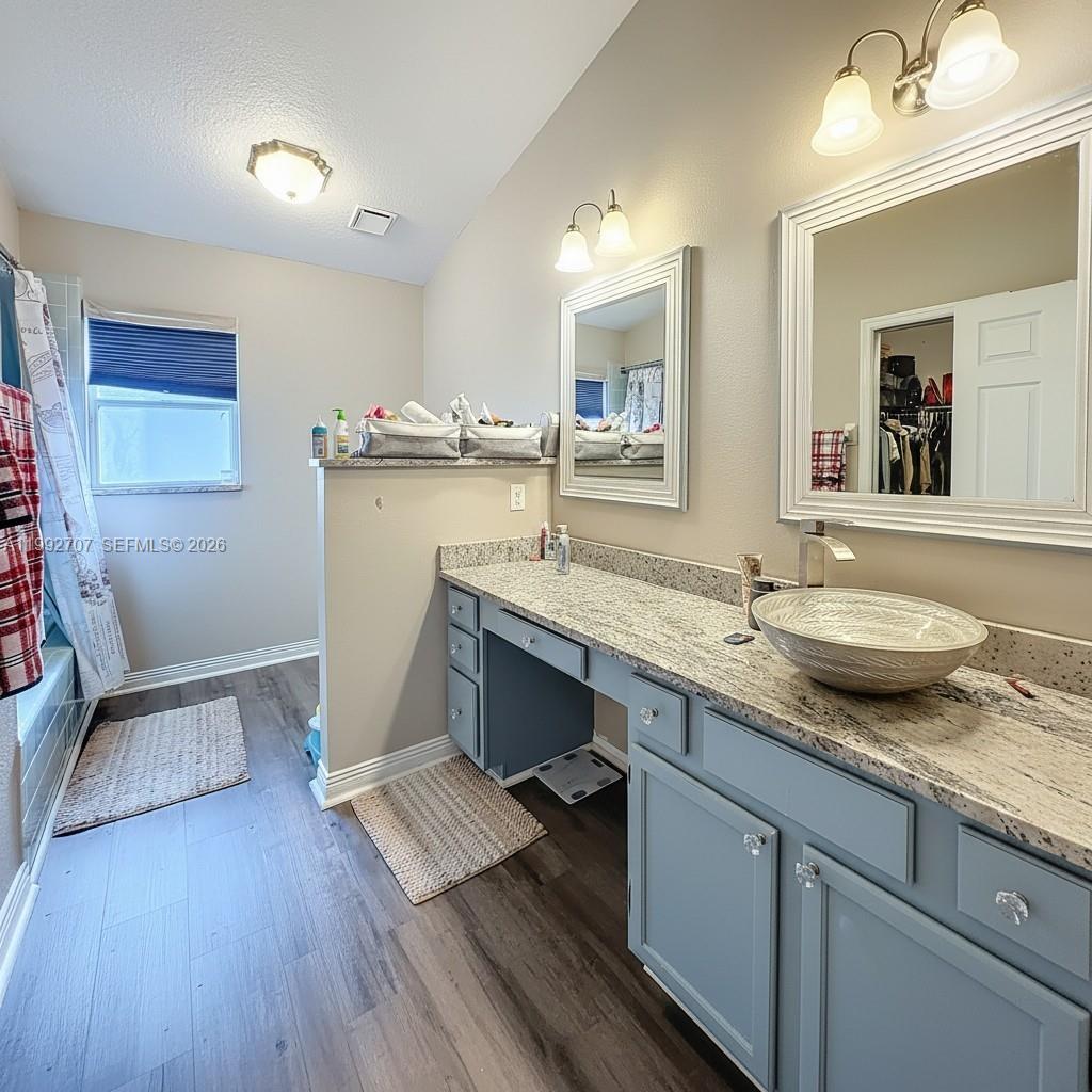 Riverside Estate - Residential