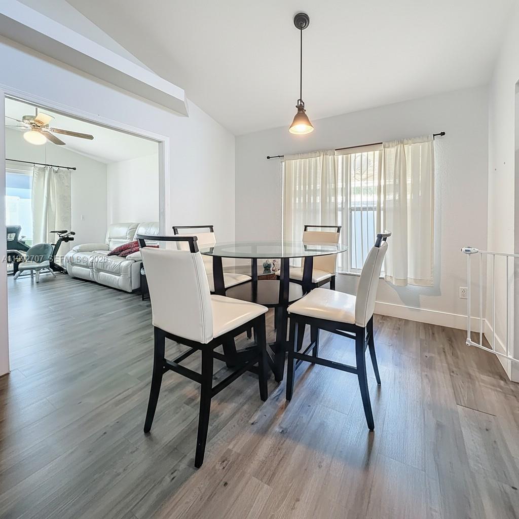 Riverside Estate - Residential