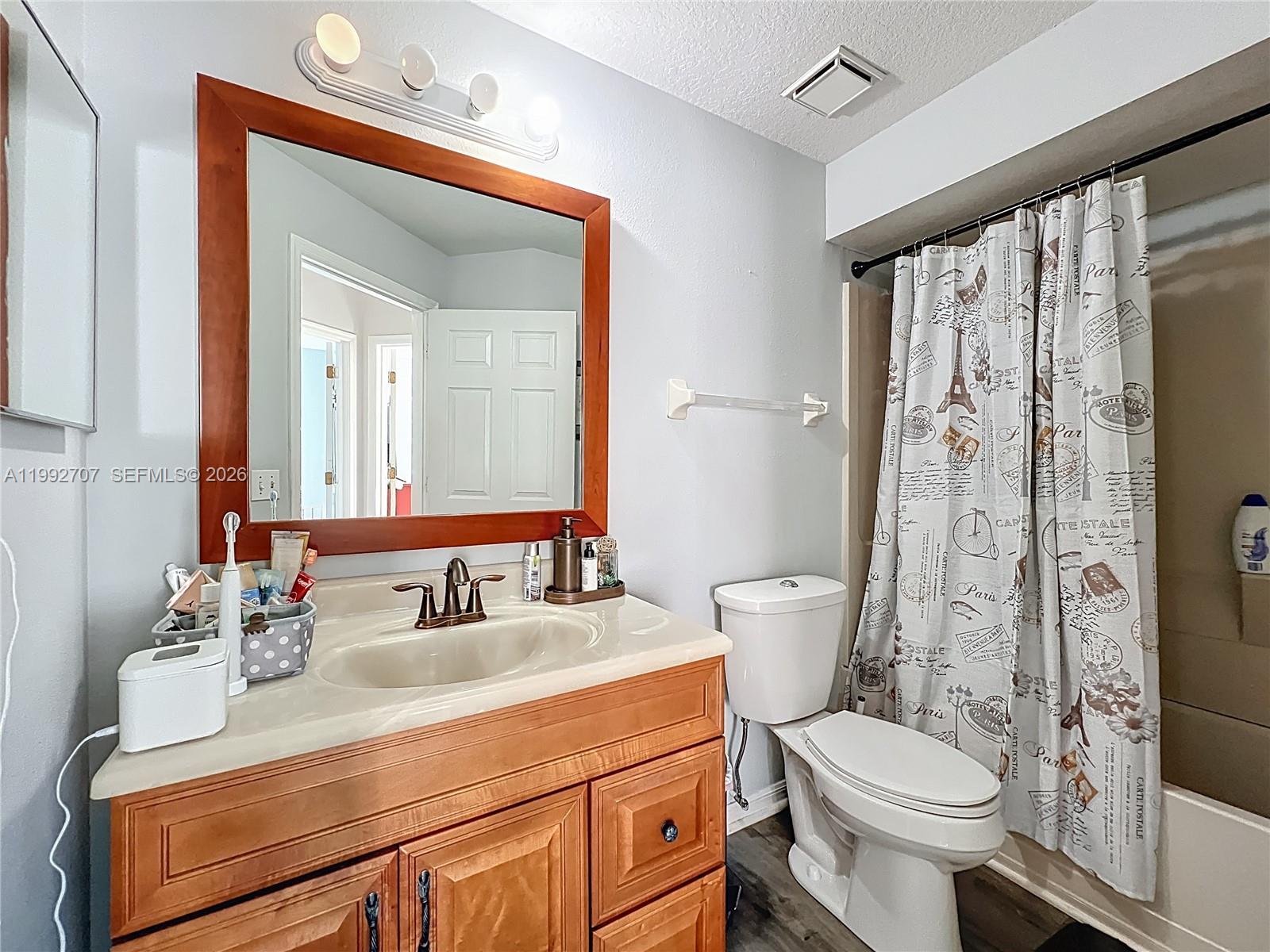 Riverside Estate - Residential