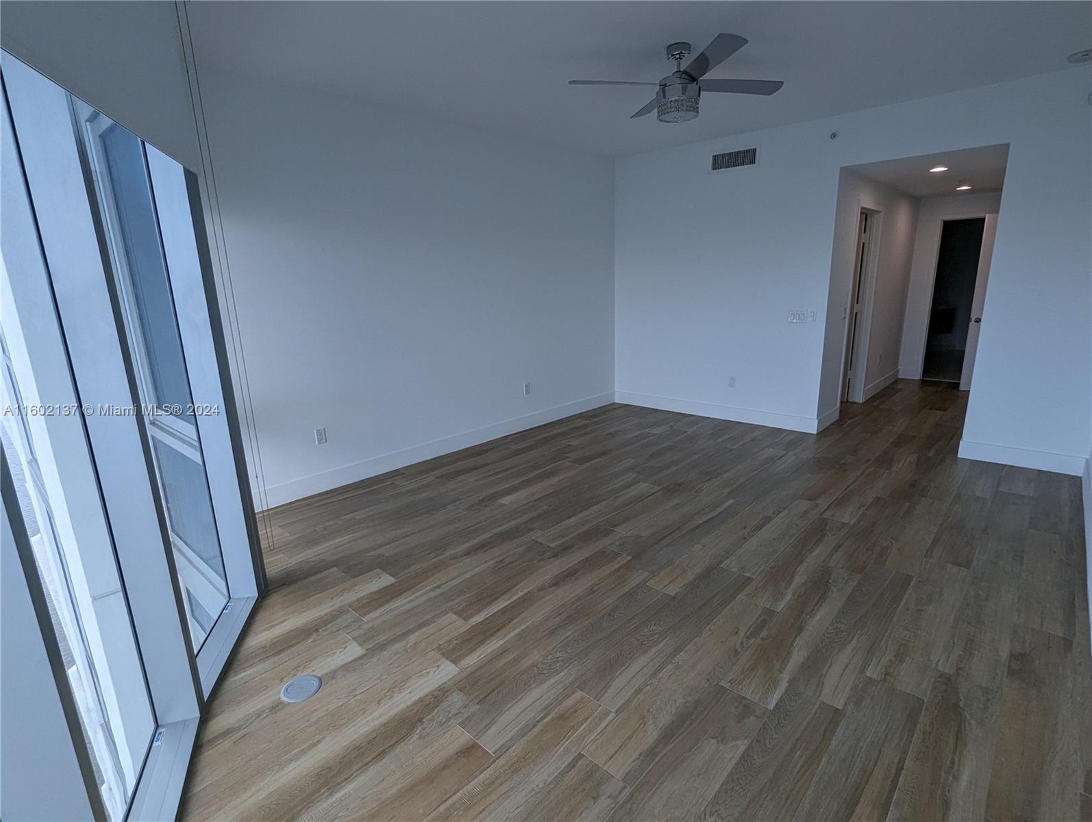 MARINA PALMS RESIDENCES S - Residential Lease