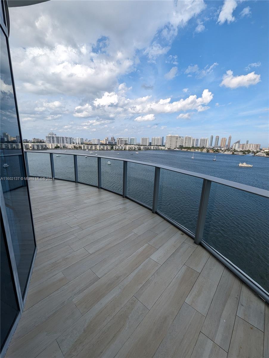 MARINA PALMS RESIDENCES S - Residential Lease