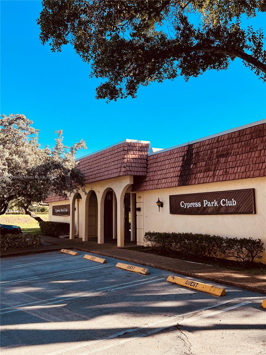 CYPRESS PARK CONDO - Residential