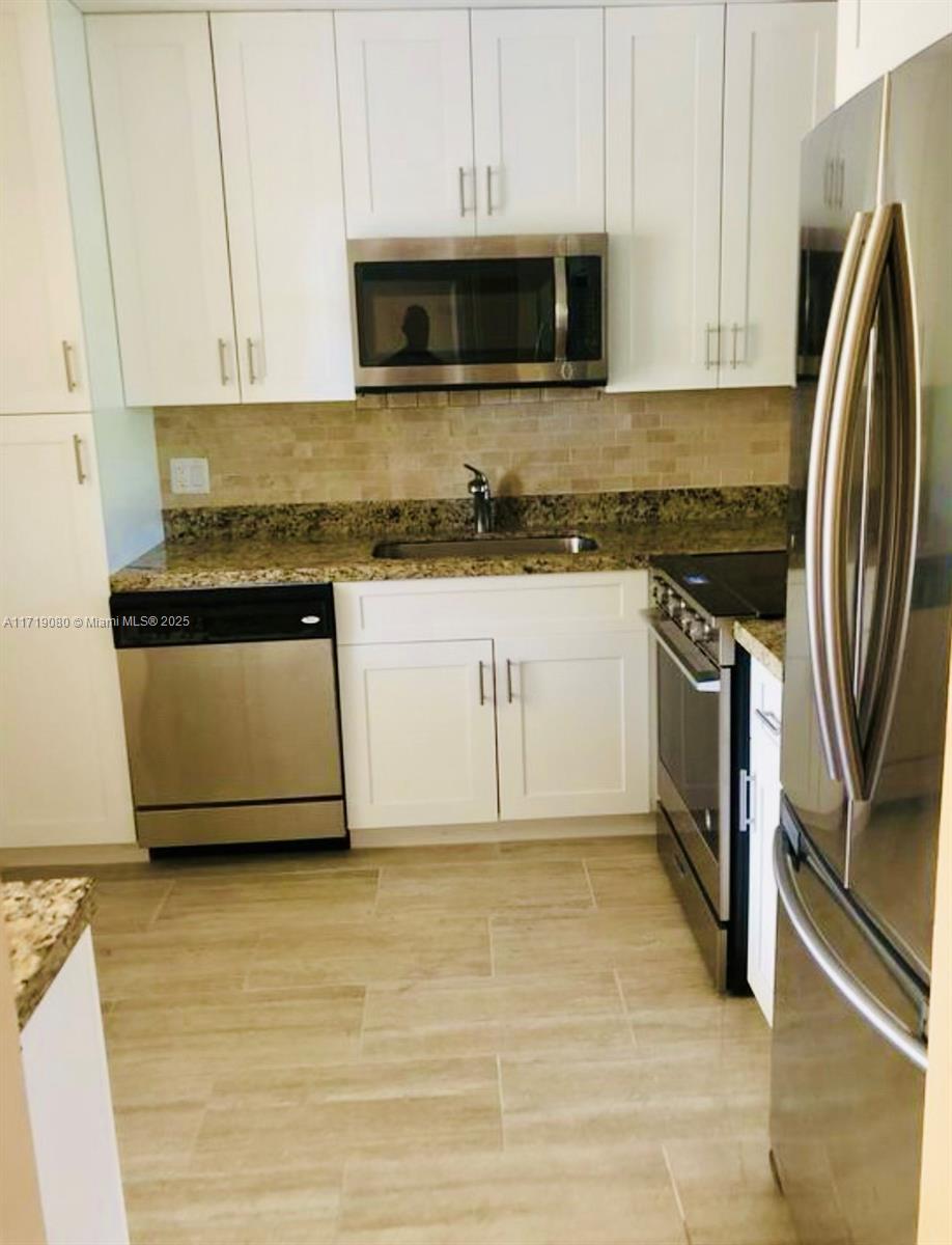 CYPRESS PARK CONDO - Residential