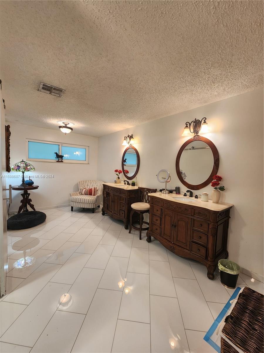 MARACAS SUB - Residential