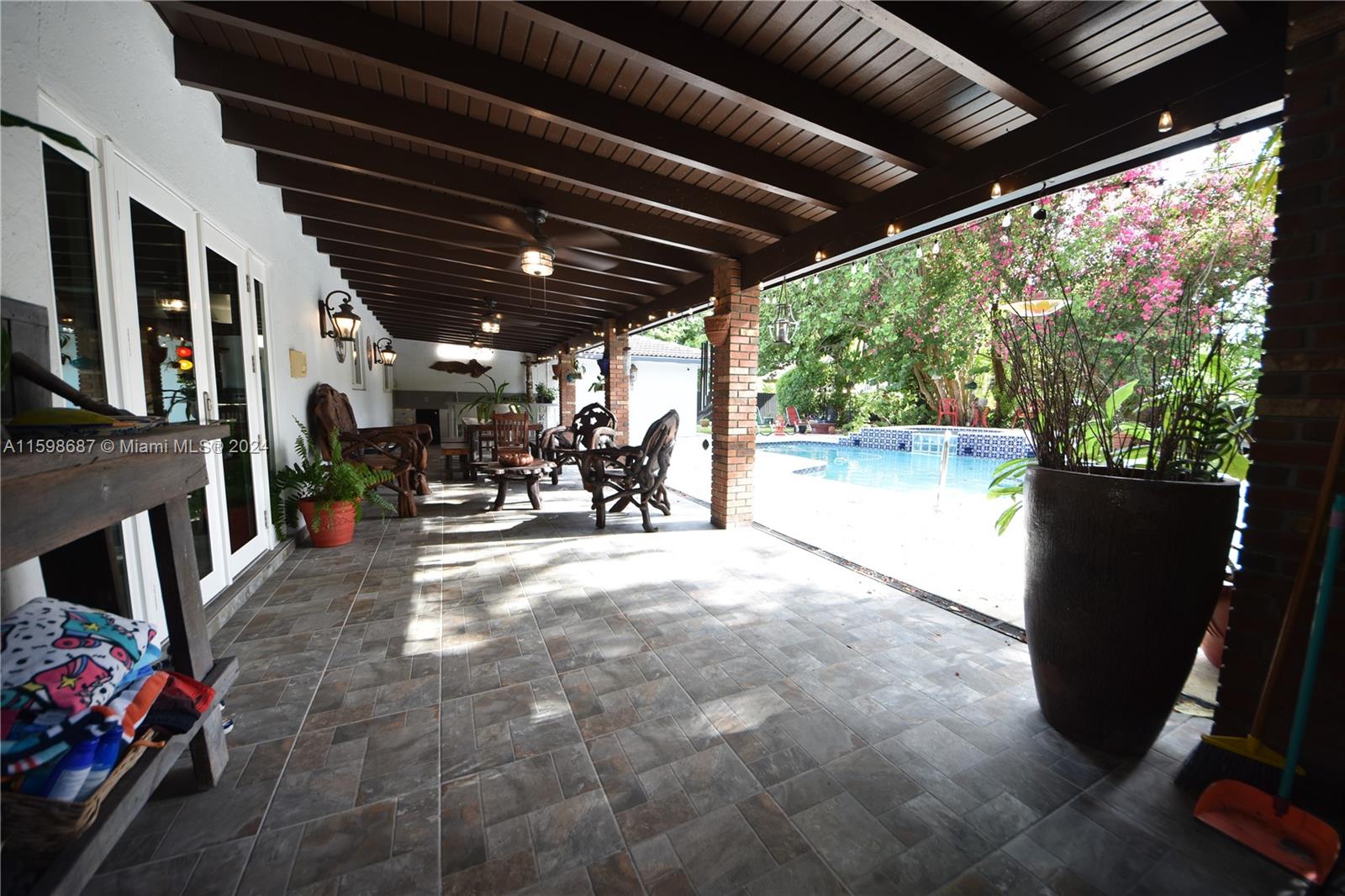 MARACAS SUB - Residential