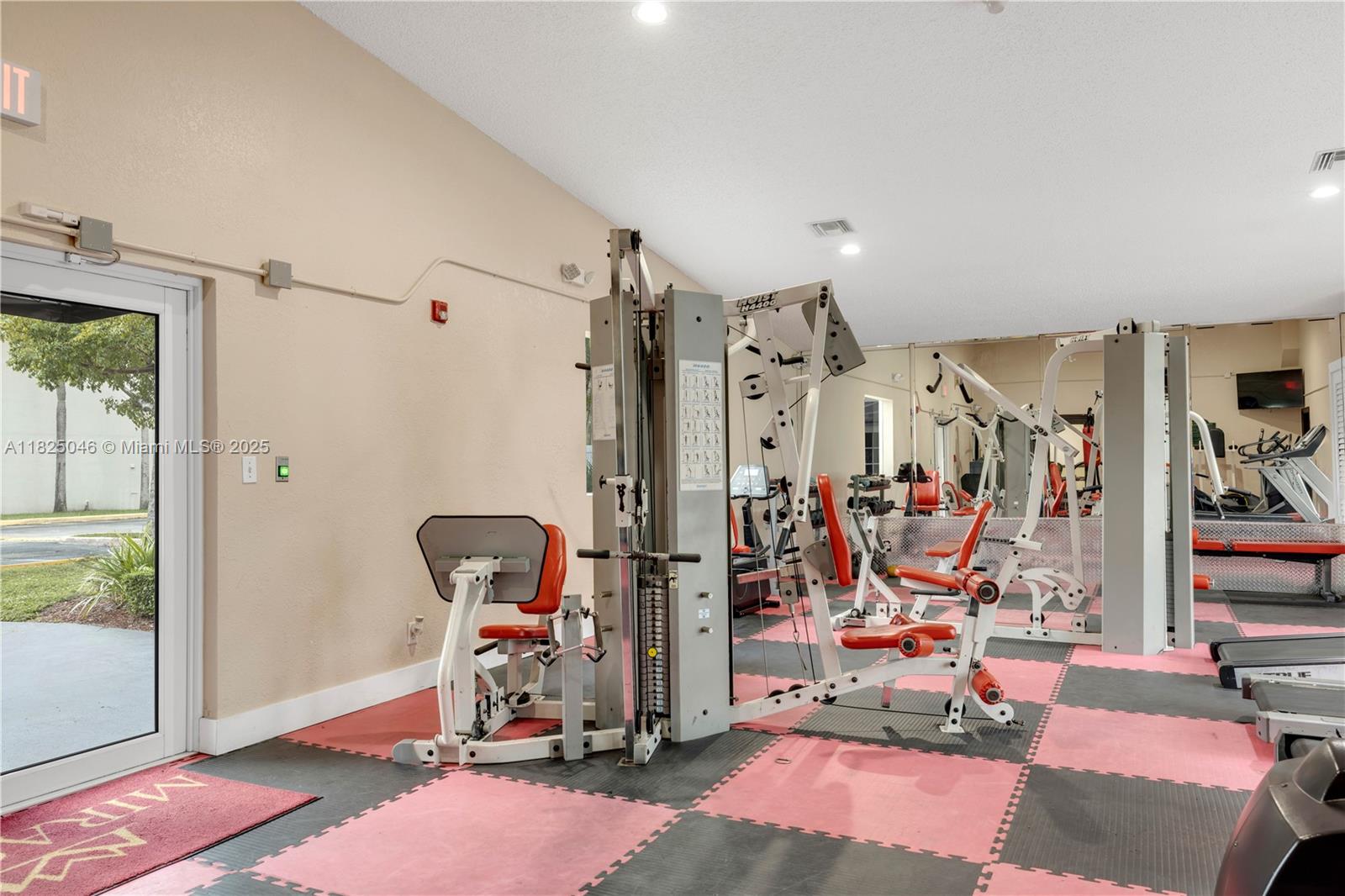 MIRASSOU CONDO - Residential