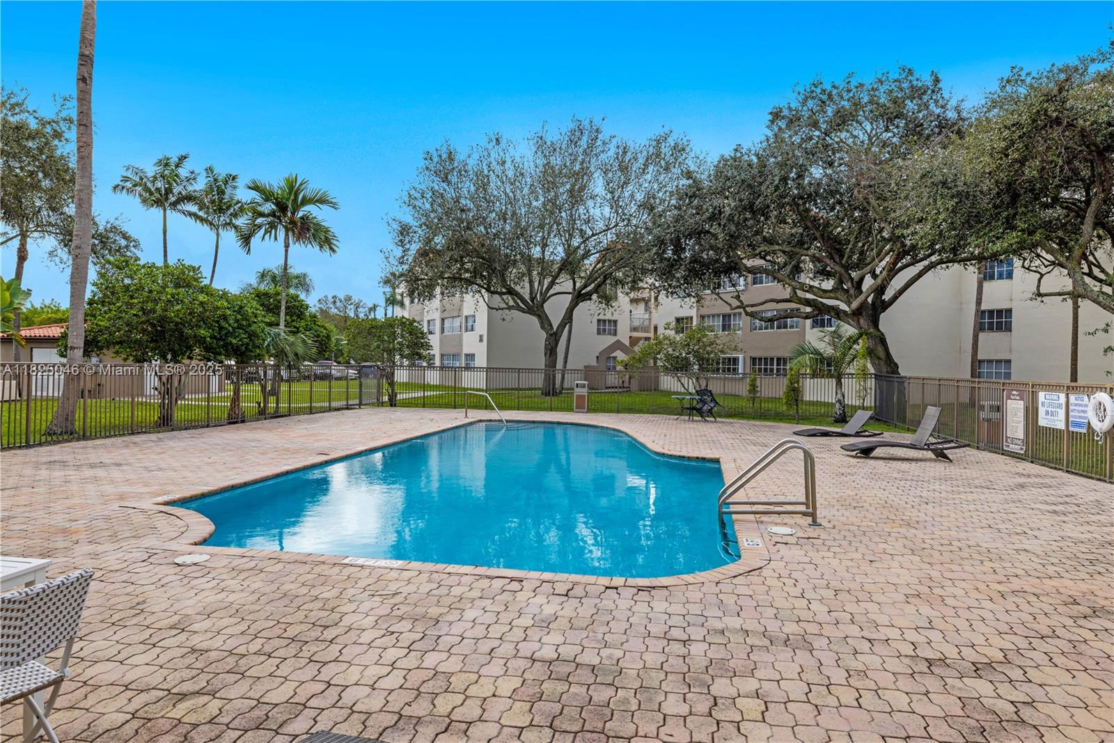 MIRASSOU CONDO - Residential