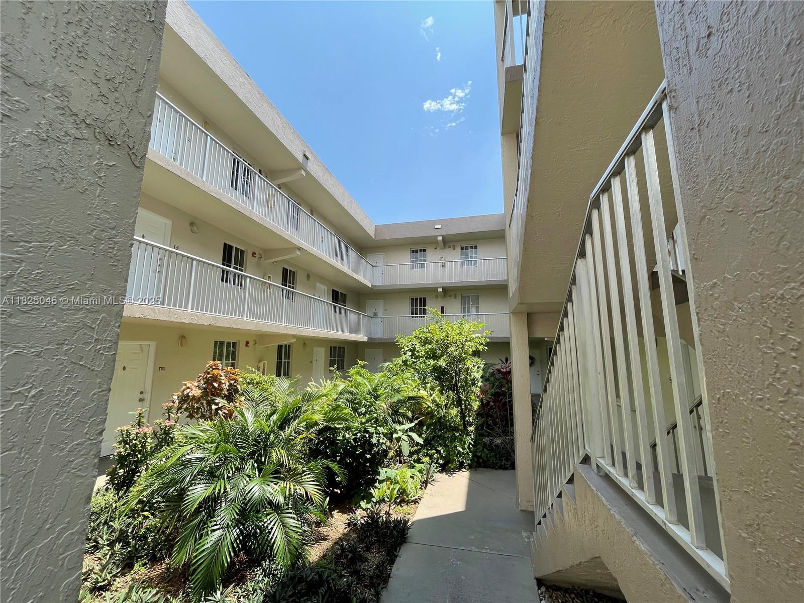 MIRASSOU CONDO - Residential